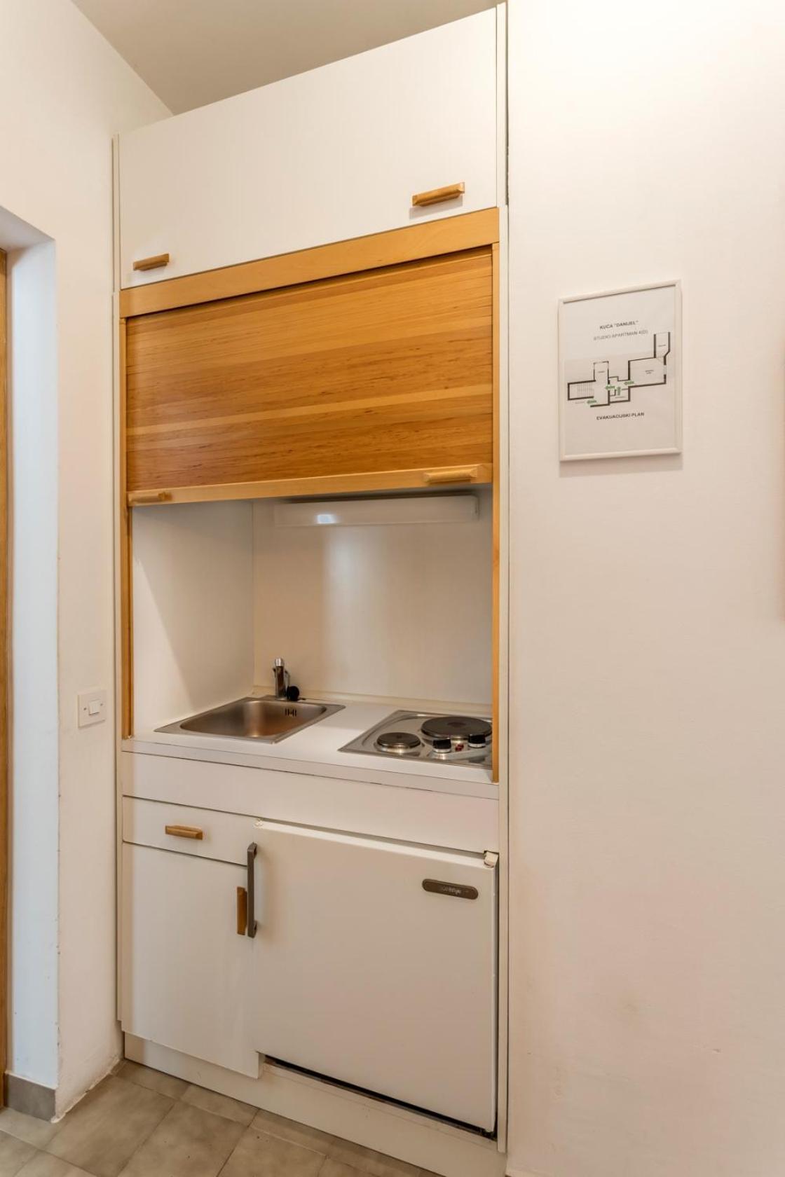 Apartments With A Parking Space Baska Voda, Makarska - 301 Rom bilde