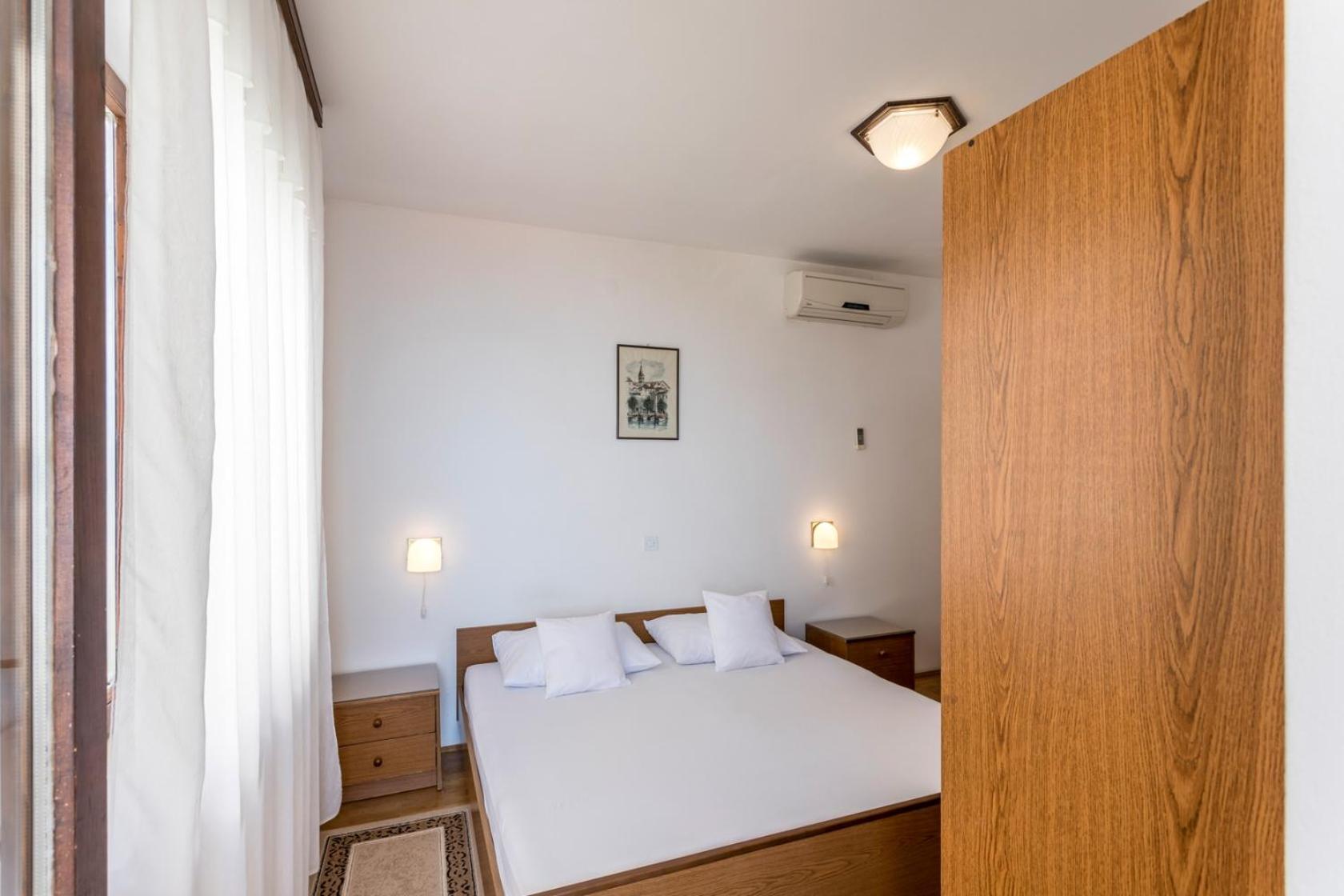Apartments With A Parking Space Baska Voda, Makarska - 301 Rom bilde