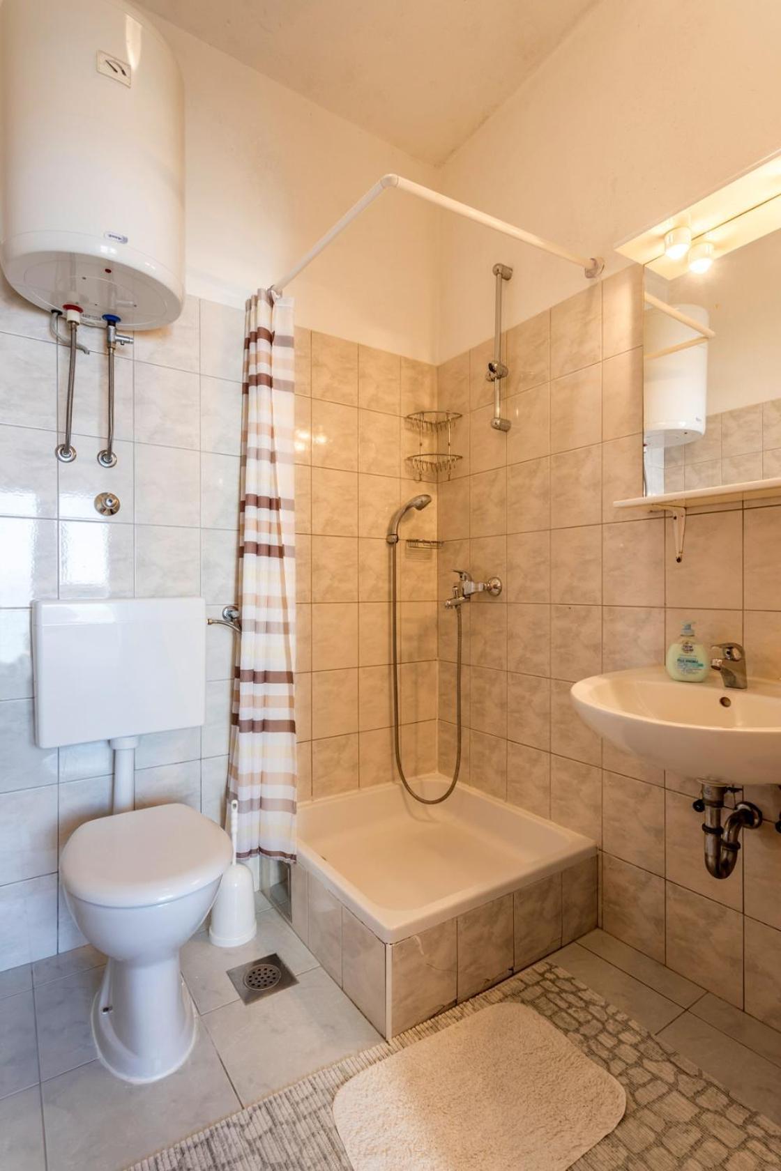 Apartments With A Parking Space Baska Voda, Makarska - 301 Rom bilde